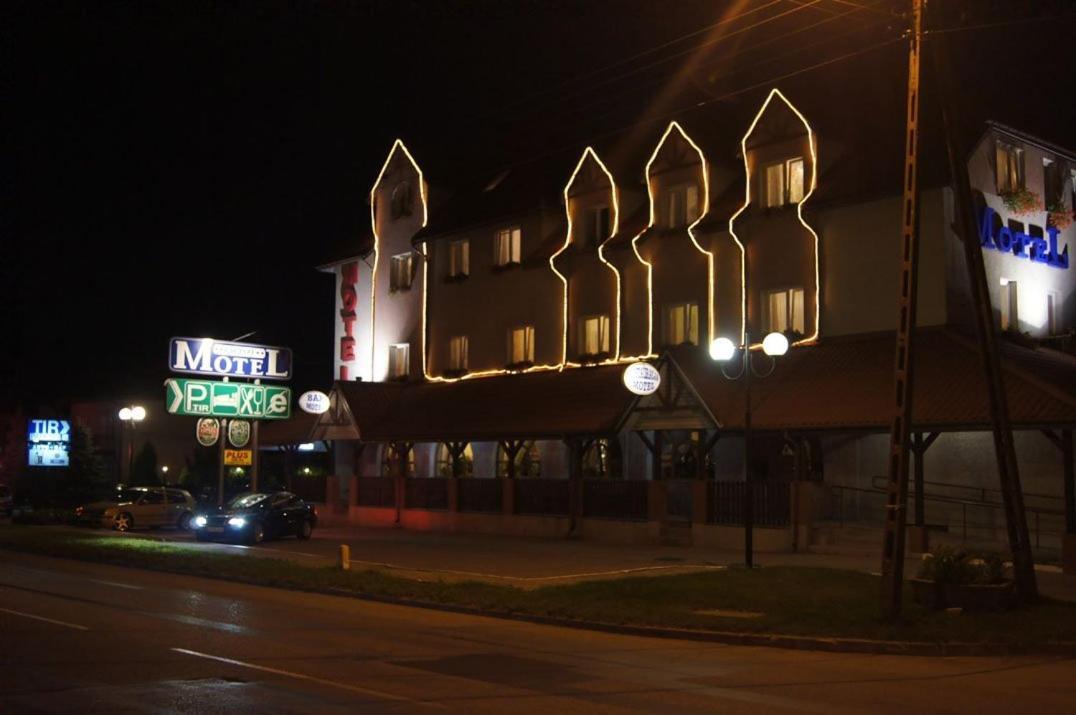 Motel Zacisze Łomża Exterior foto